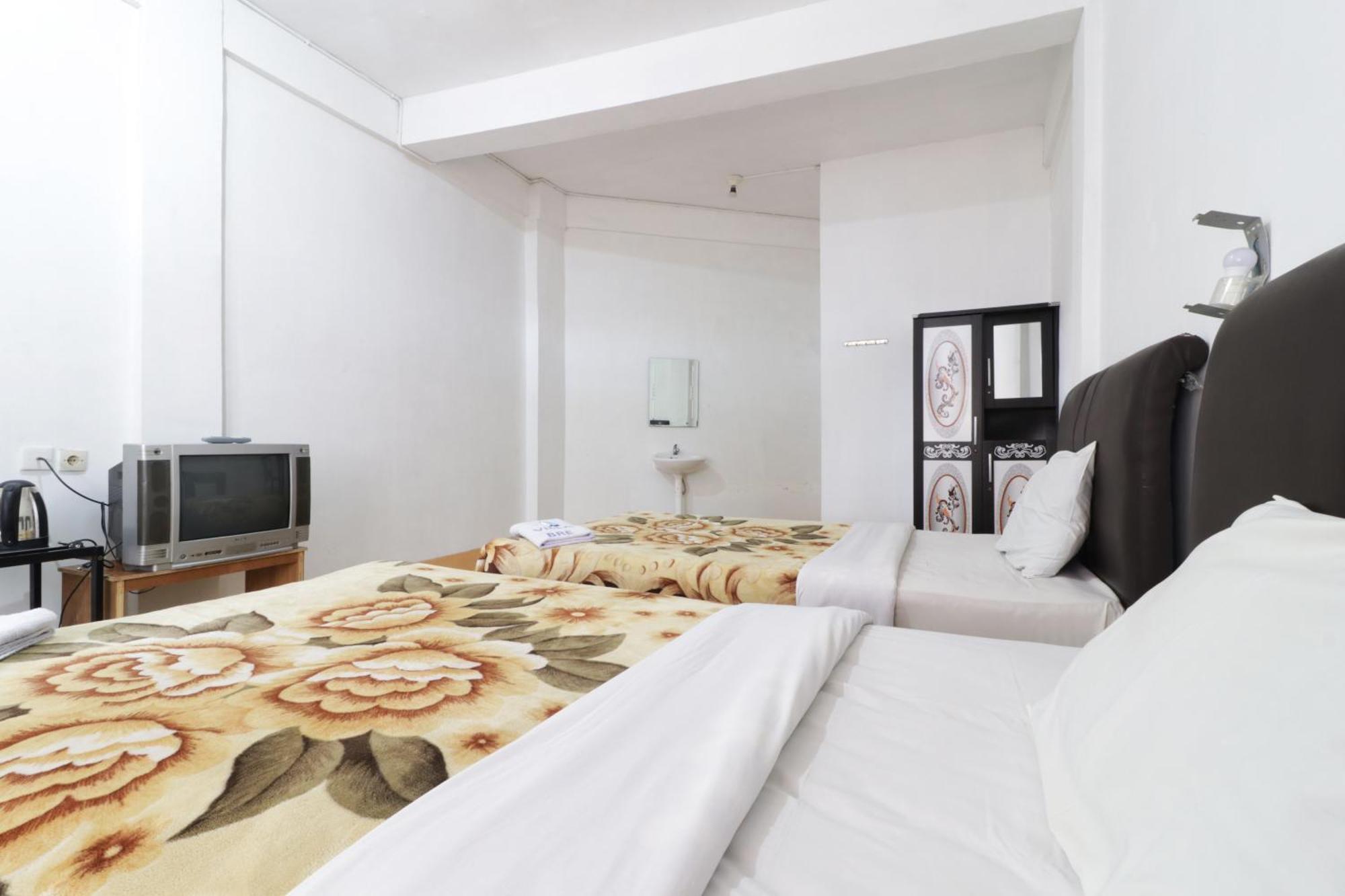 Villa Keluarga Bre Batunanggar Berastagi Εξωτερικό φωτογραφία