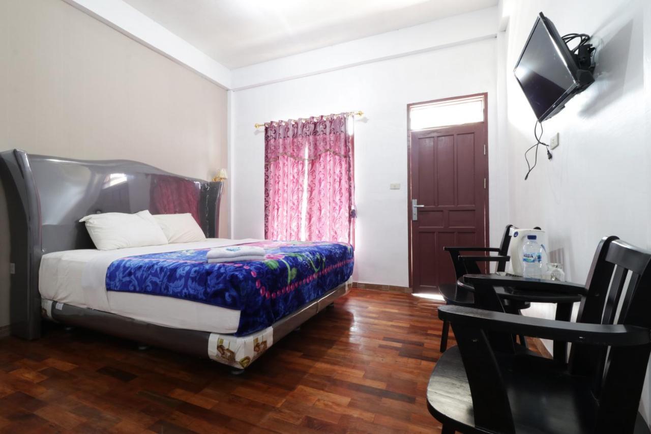 Villa Keluarga Bre Batunanggar Berastagi Εξωτερικό φωτογραφία